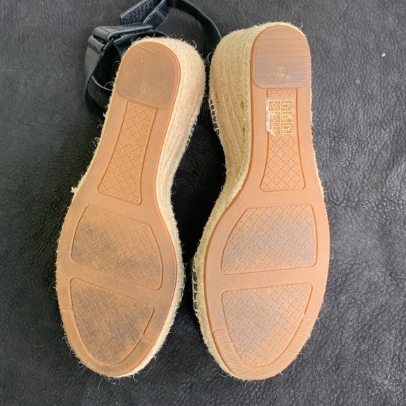 Tory Burch wedge - Picture 6 of 6